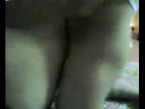 เลียหีของแม่เซ็กซี่. ...