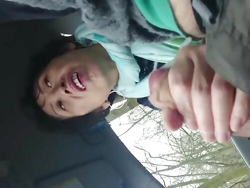 เลขานุการให้ blowjob ...